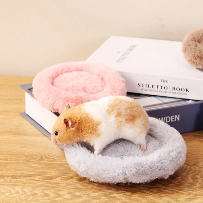 Winter round Warm Nest Cozy Hamster Beds Guinea Pig Beds Warm Pet Cushion for Pet Comfort Burrowing Home